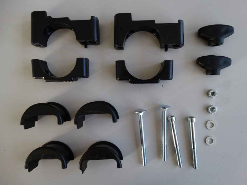 Kit ricambi supporti p/targa Esclusive | Autoricambi SanMauro